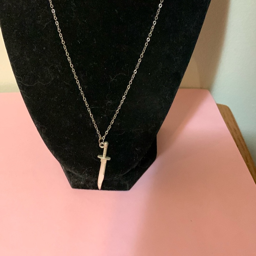 Sword knife necklace 20”*